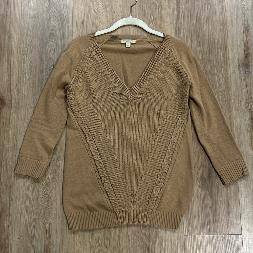 Burberry Brit like new Brown/Tan Cashmere LS soft v neck fitted luxury sweater
